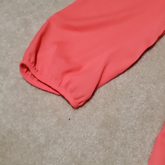 Coral pink blouse - Picture 3 of 5